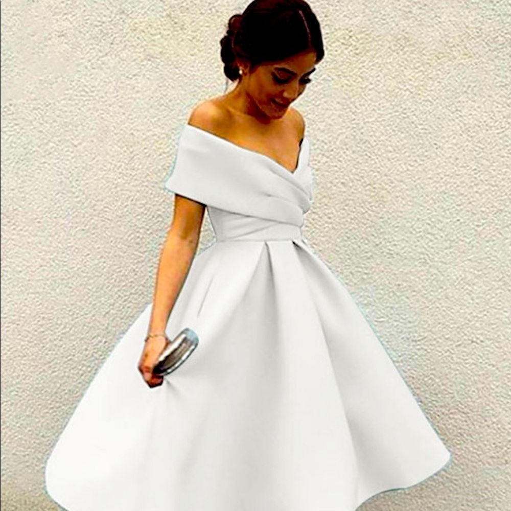 Never Worn Bridal Elegant Vintage Party Dress
